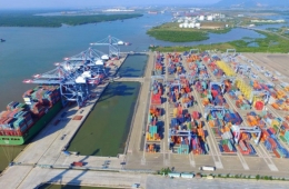 Tái cấu trúc KCN Việt Nam quanh cảng