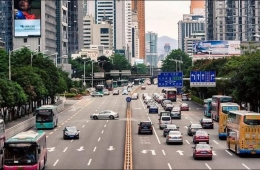 60% người Trung Quốc đi xe điện