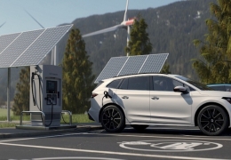 Từ xe điện đến điện mặt trời: Bạc trở thành kim loại chiến lược