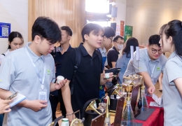 F&B Việt Nam: Thanh Lọc Và Chuyên Nghiệp Hóa