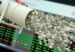 NHNN Bơm Tiền, GDP 10%