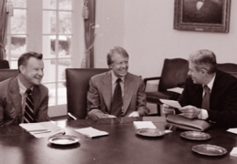 Chiến lược không gian Mỹ và dự báo Brzezinski