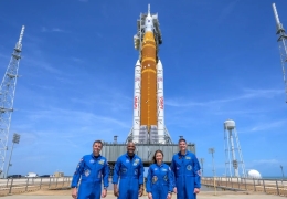 Nhiệm vụ Mặt Trăng Artemis II và những kỷ lục lần đầu