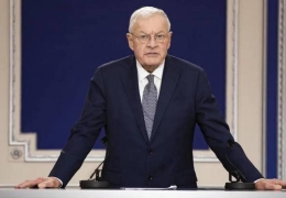 Một đánh giá về Nga sau 3 năm 6 tháng chiến tranh Ukraine ..