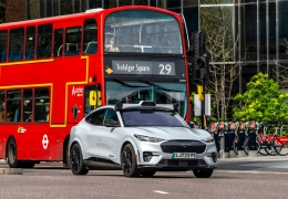 London to host trials of AI-driven robotaxis