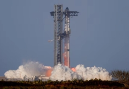 Elon Musk: Tàu Starship sẵn sàng chinh phục Sao Hỏa vào năm 2026