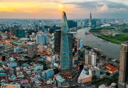 Bất động sản dễ “vỡ bong bóng”