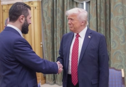 Ông Trump gây sức ép với nhà lãnh đạo Syria về quan hệ với Israel sau khi dỡ bỏ các biện pháp trừng phạt