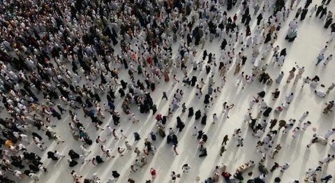 Nghiên cứu: Trái đất chỉ chịu được khoảng 2,5 tỉ người